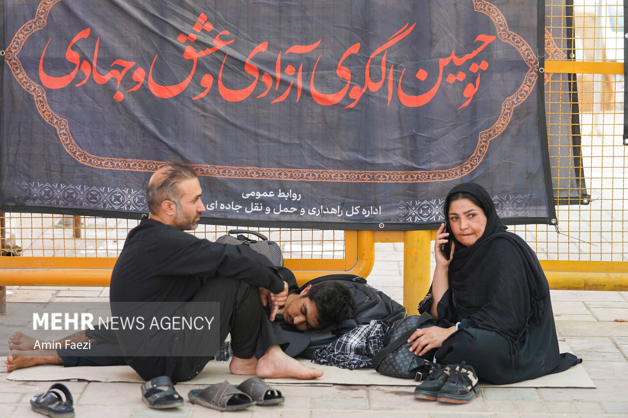 تردد زوار اربعین حسینی در مرز شلمچه