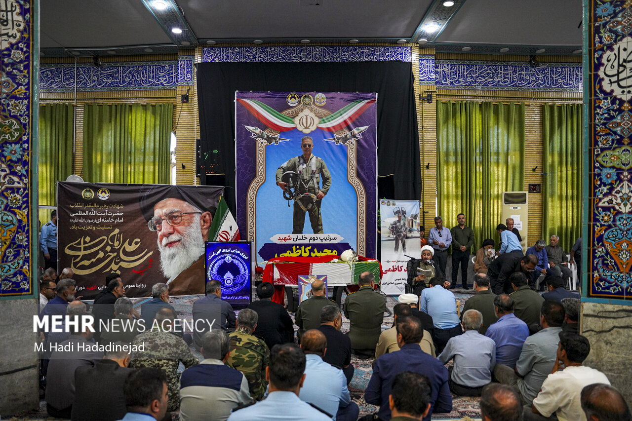 مراسم استقبال از پیکر خلبان شهید مجید کاظمی در شیراز