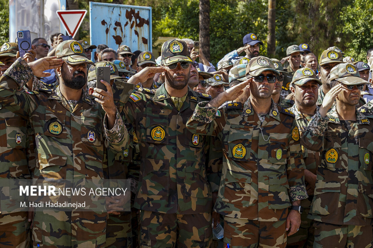 مراسم استقبال از پیکر خلبان شهید مجید کاظمی در شیراز