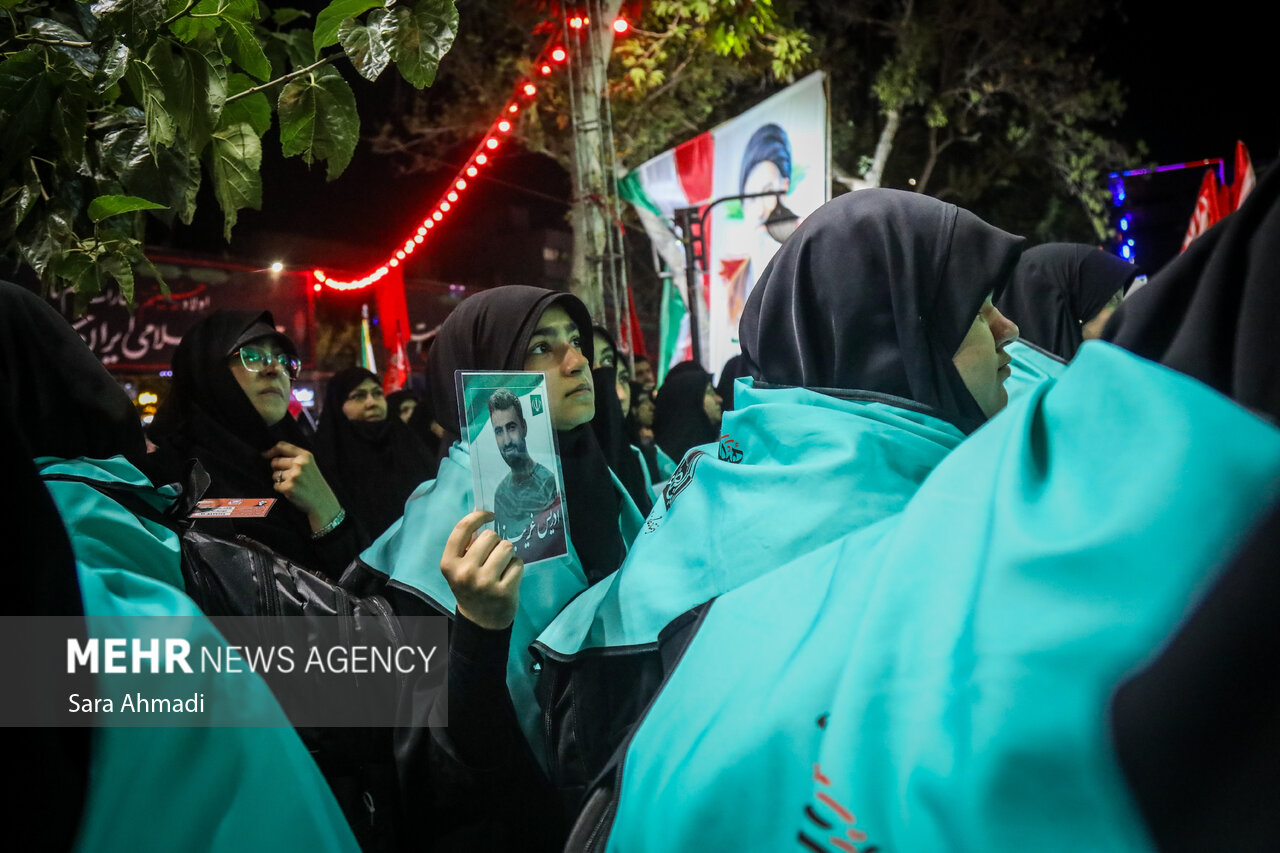 بدرقه کاروان دانش‌آموزی اربعین حسینی از مشهد