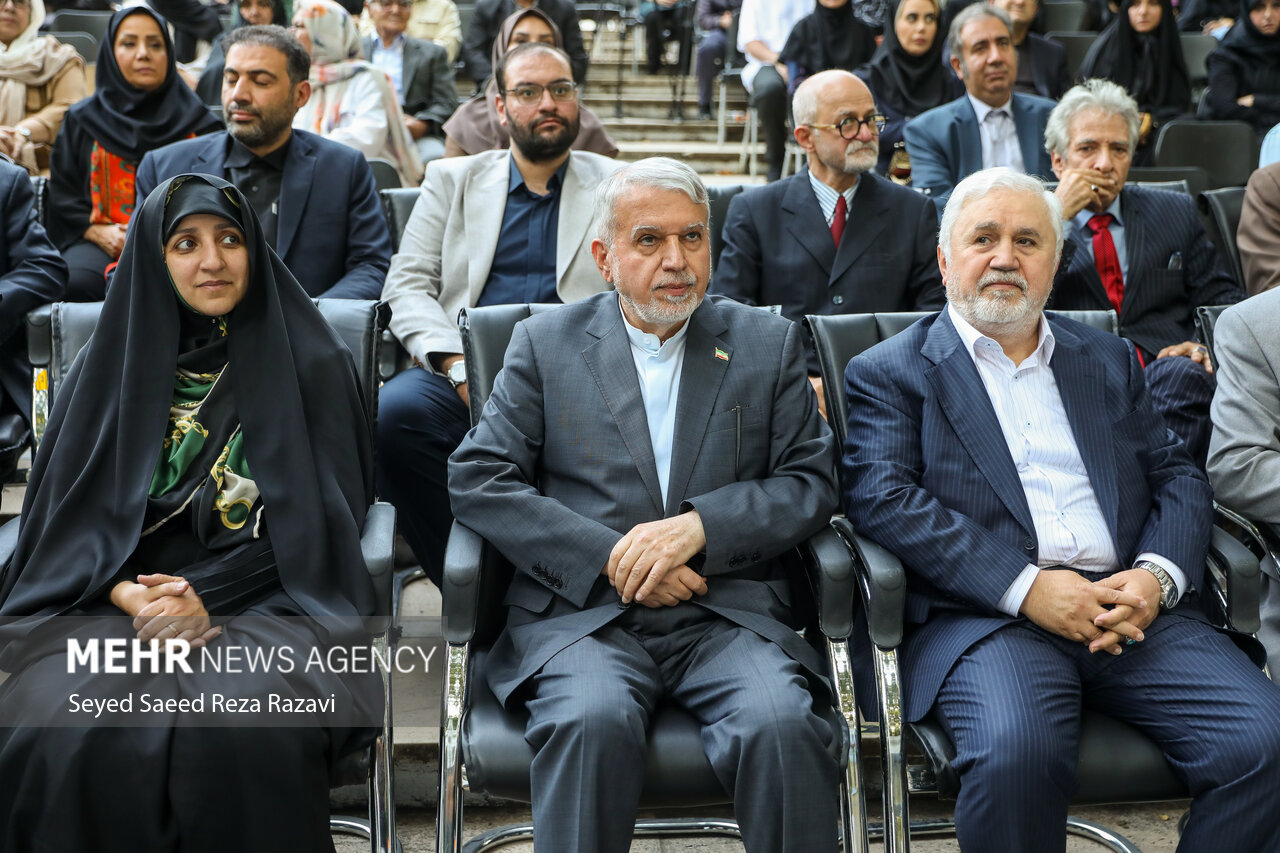 گرامیداشت نخستین سالگرد استاد محمود فرشچیان