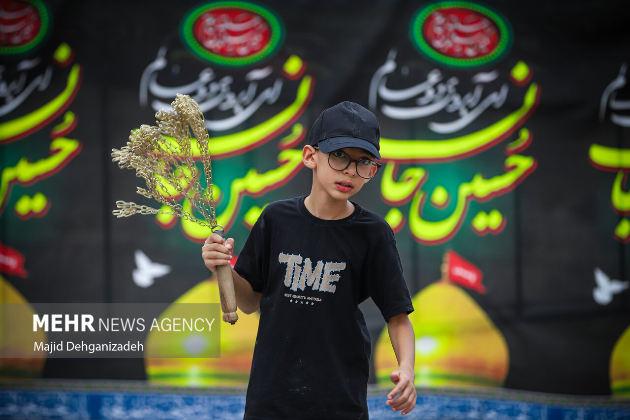 آیین عزاداری و نخل‌برداری شهادت امام رضا(ع) در مهریز