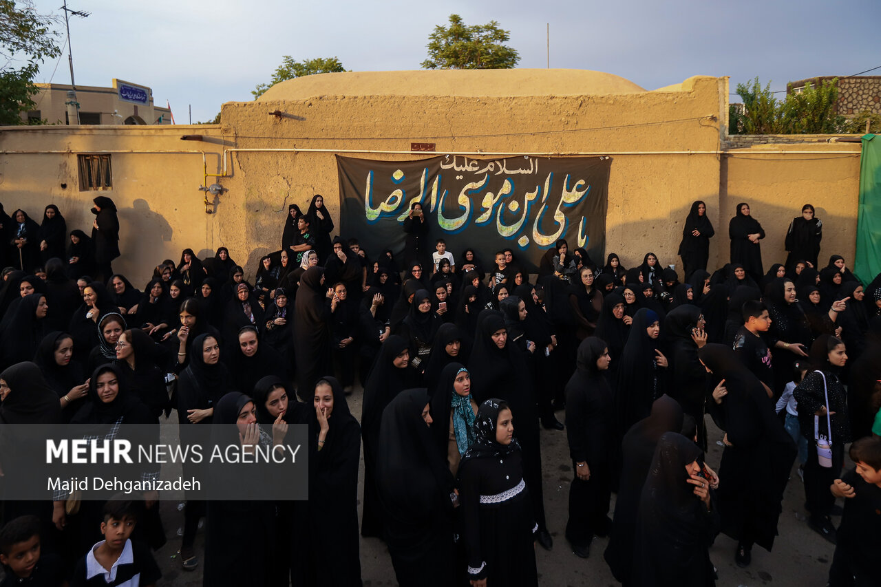 آیین عزاداری و نخل‌برداری شهادت امام رضا(ع) در مهریز