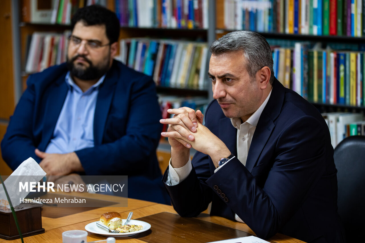 بازدید مدیرعامل شرکت شهر فرودگاهی امام خمینی(ره) از گروه رسانه‌ای مهر