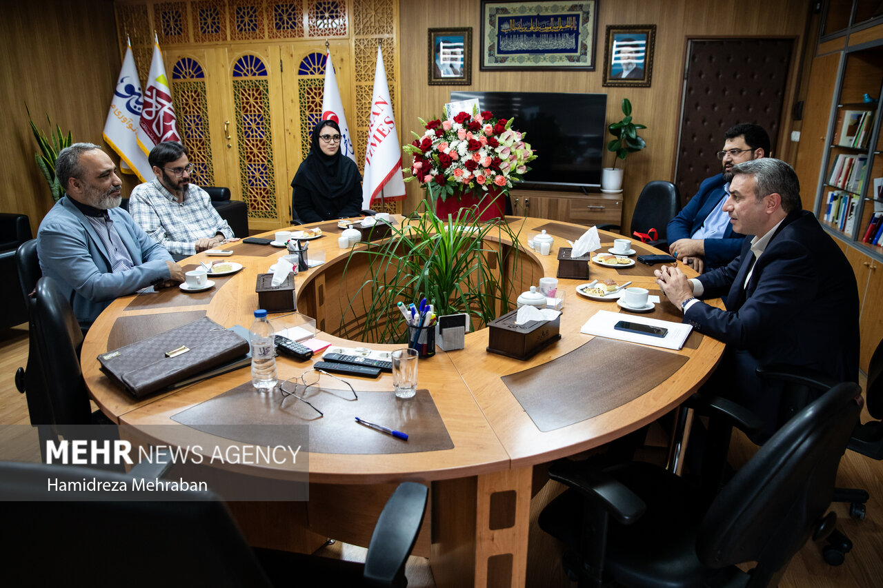 بازدید مدیرعامل شرکت شهر فرودگاهی امام خمینی(ره) از گروه رسانه‌ای مهر