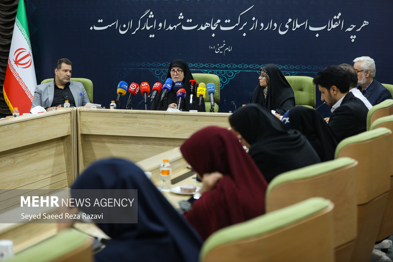 نشست خبری معاون بنیاد شهید و امور ایثارگران