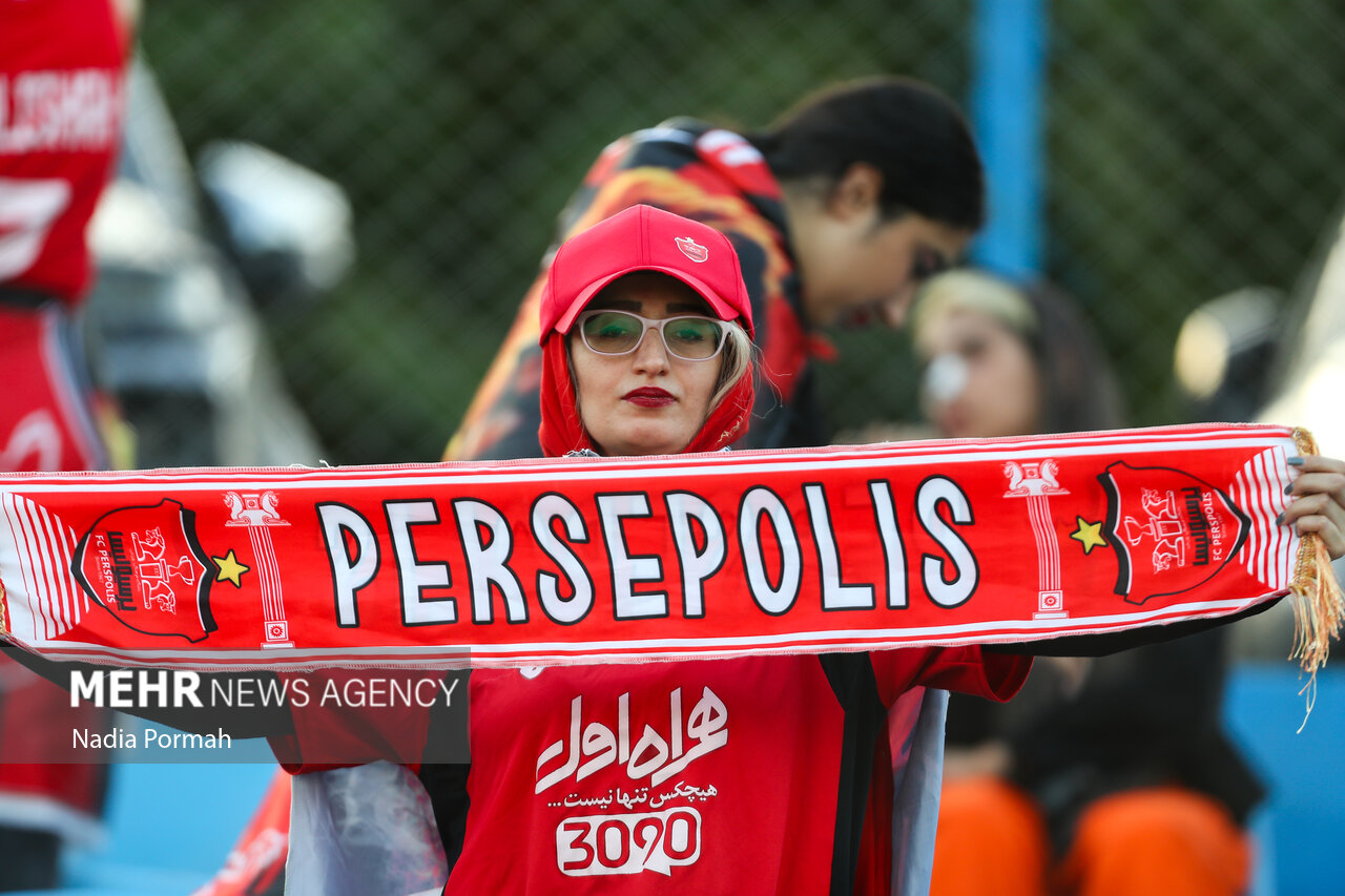 لیگ برتر فوتبال - پرسپولیس و استقلال خوزستان
