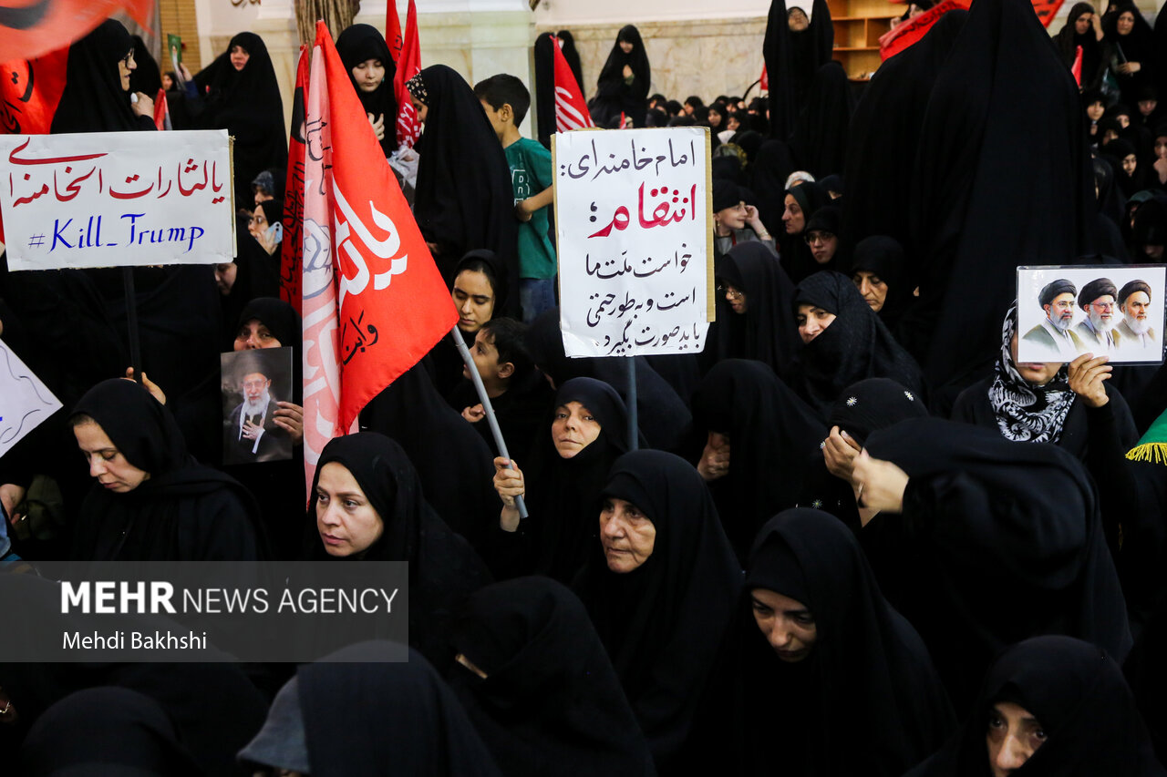مراسم چهلم تدفین رهبر شهید انقلاب در قم