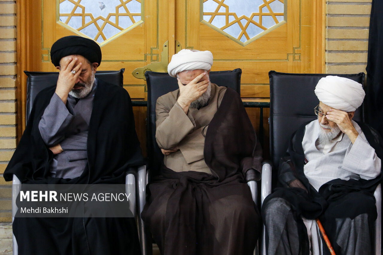 مراسم چهلم تدفین رهبر شهید انقلاب در قم