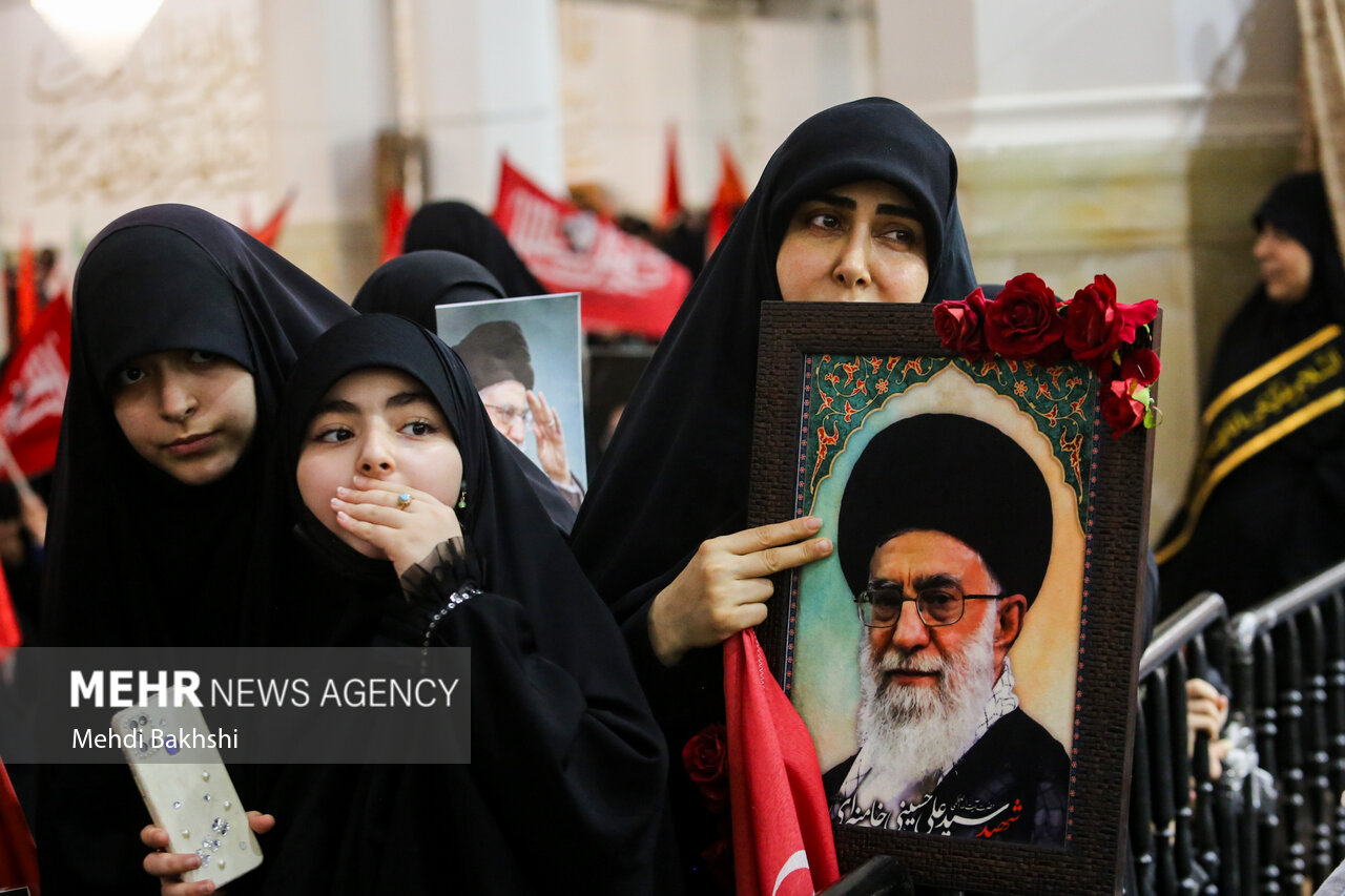 مراسم چهلم تدفین رهبر شهید انقلاب در قم