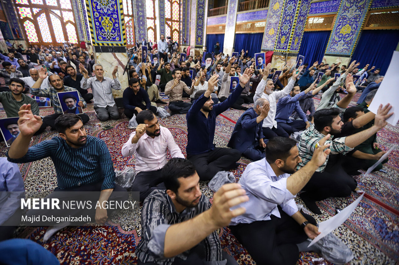 مراسم گرامیداشت شهدای دولت در یزد