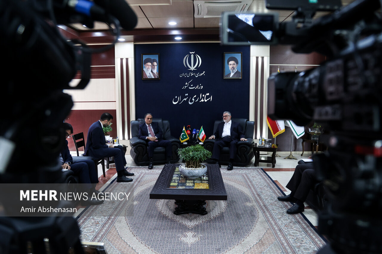 دیدار سفیر پاکستان با استاندار تهران