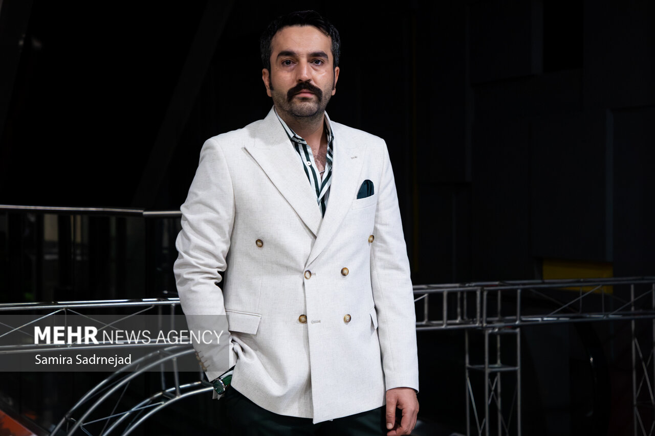 اکران مردمی فیلم سینمایی «اسکورت»