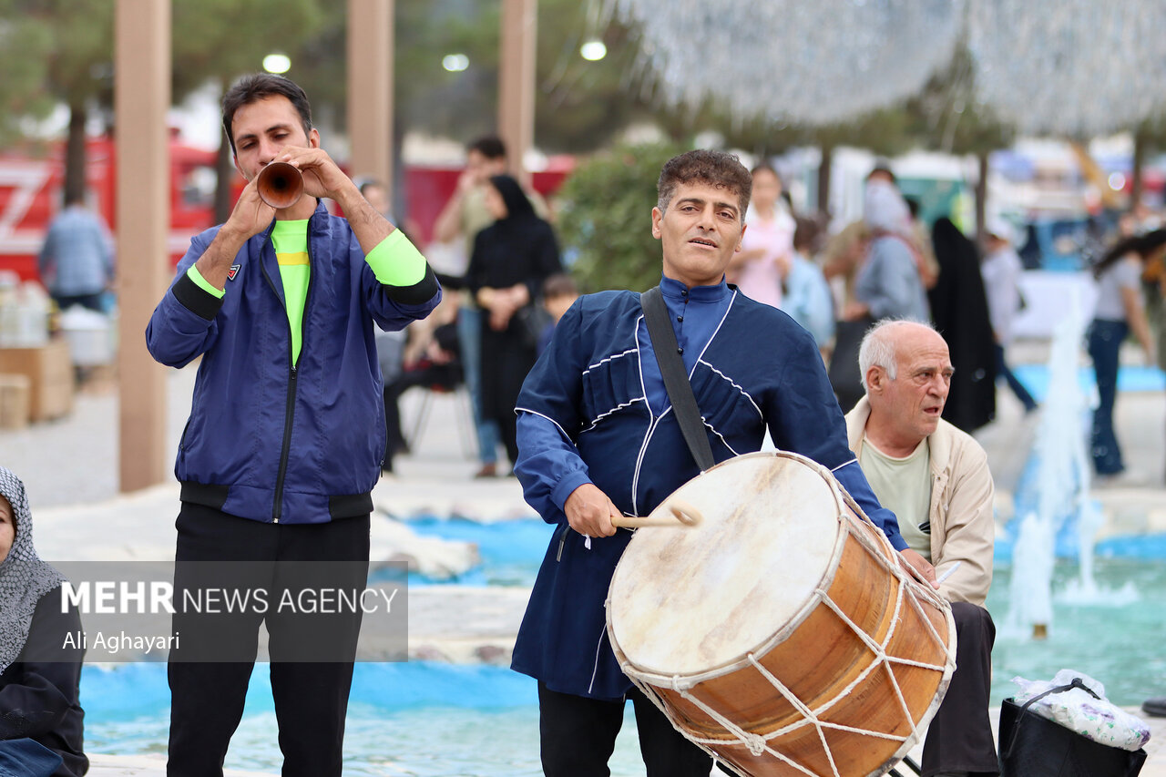 نهمین دوره جشنواره انگور ارومیه