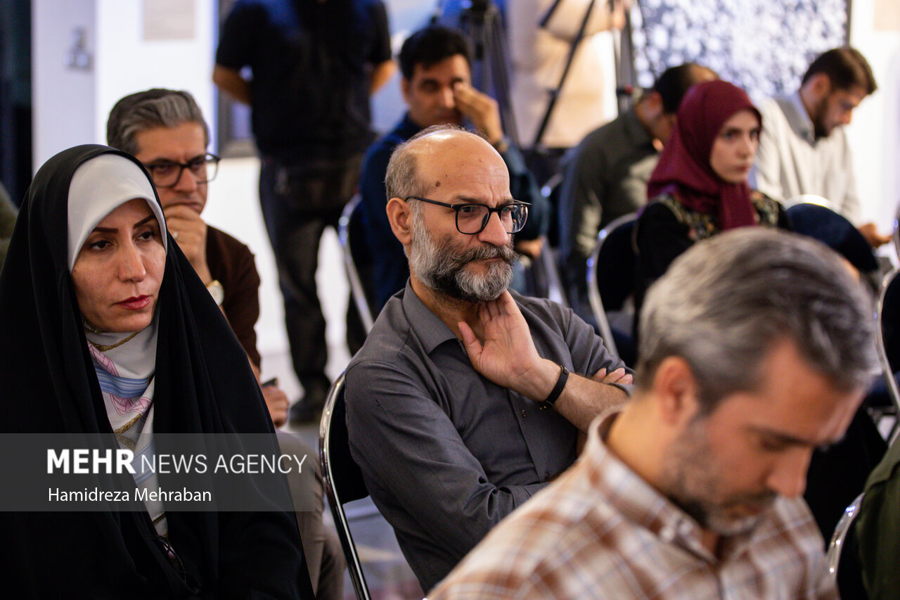افتتاح نمایشگاه آثار برندگان مسابقه عکاسی «آندری استنین»