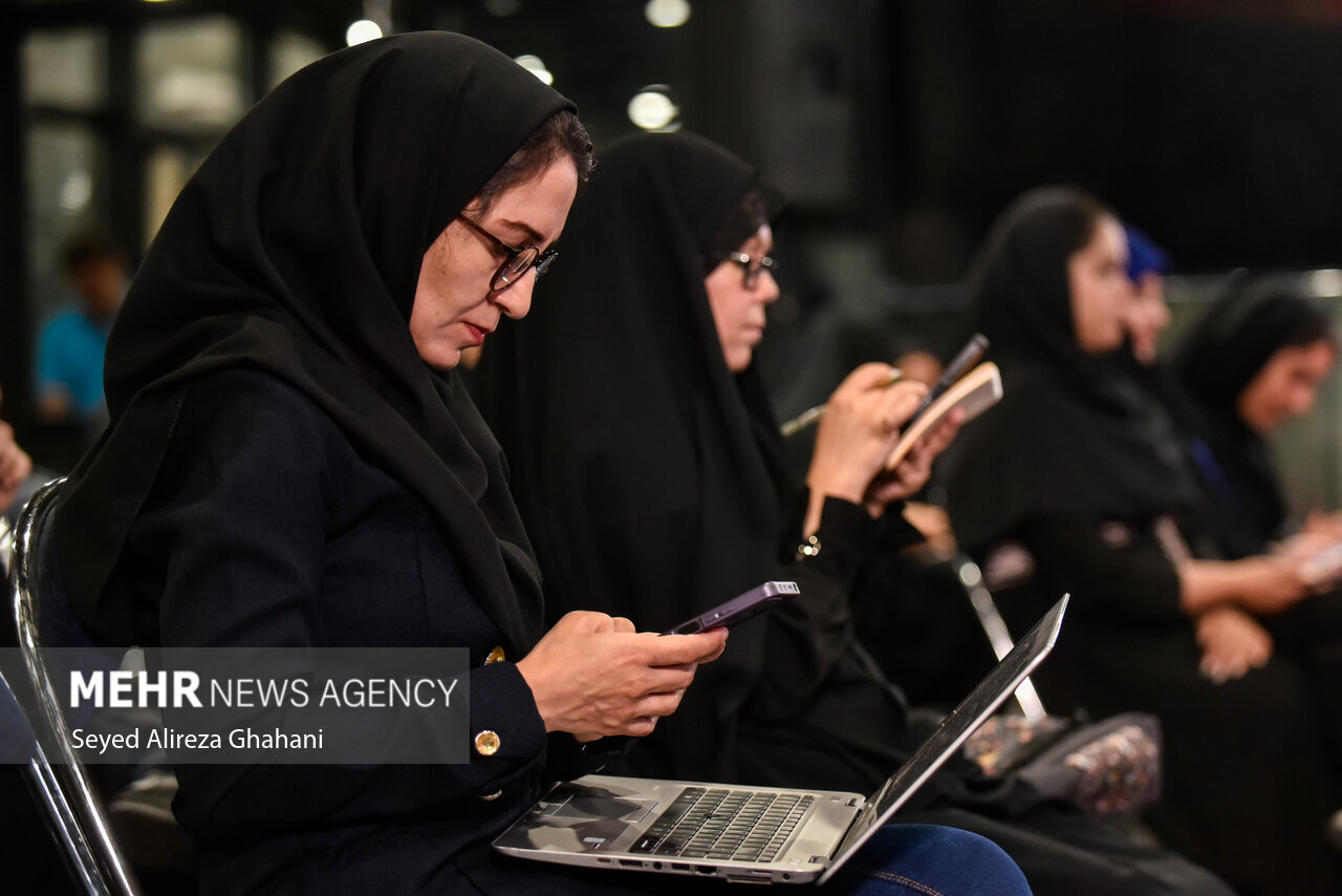 نشست مطبوعاتی «تهران آغاز دوباره شهر»