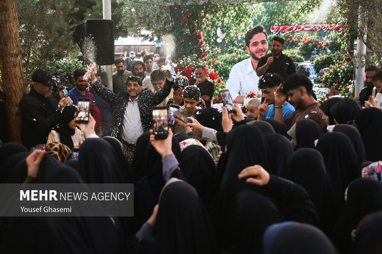 مراسم جشن تولد شهید نوجوان جنگ رمضان