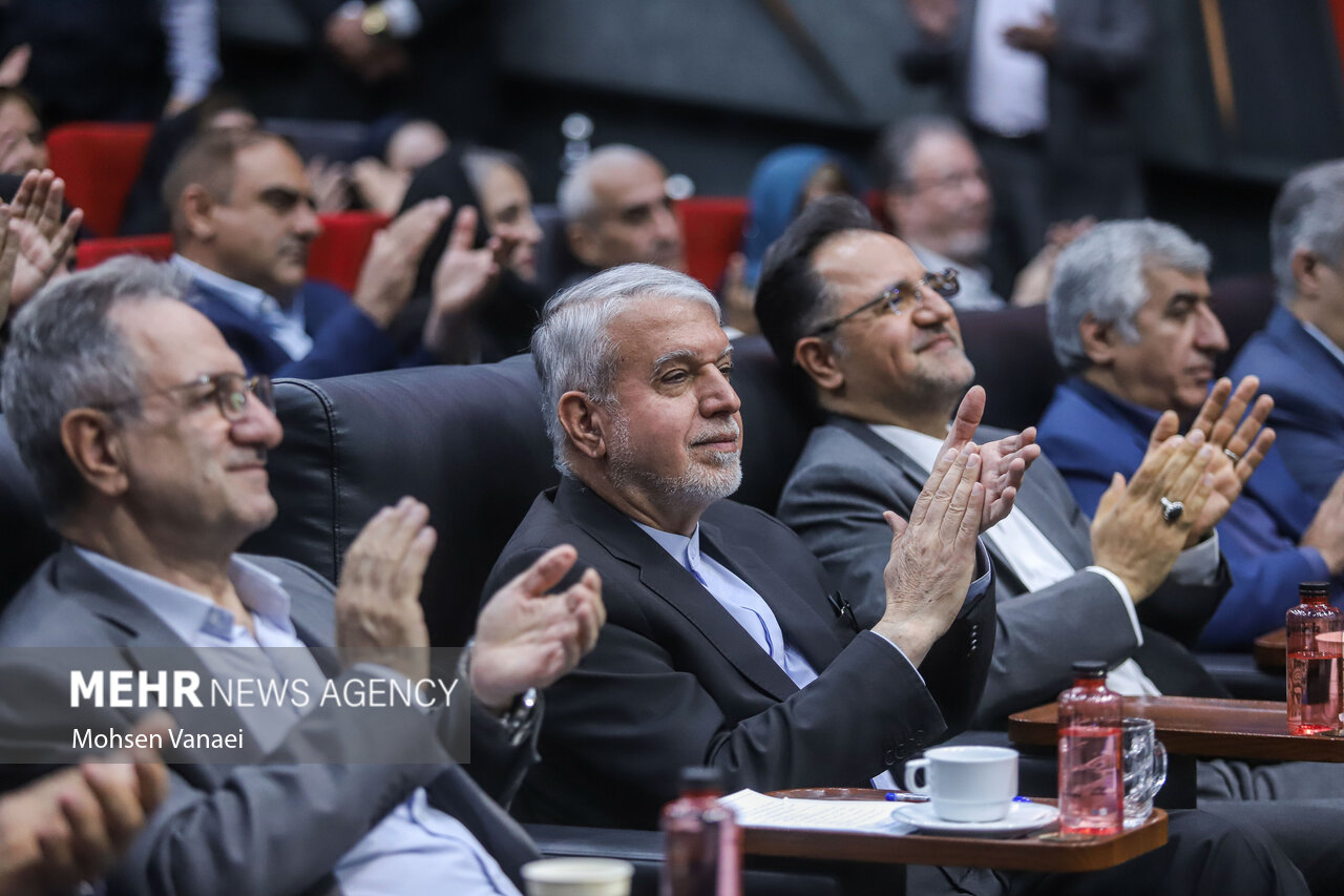 گرامیداشت روز جهانی گردشگری و هفته تهران