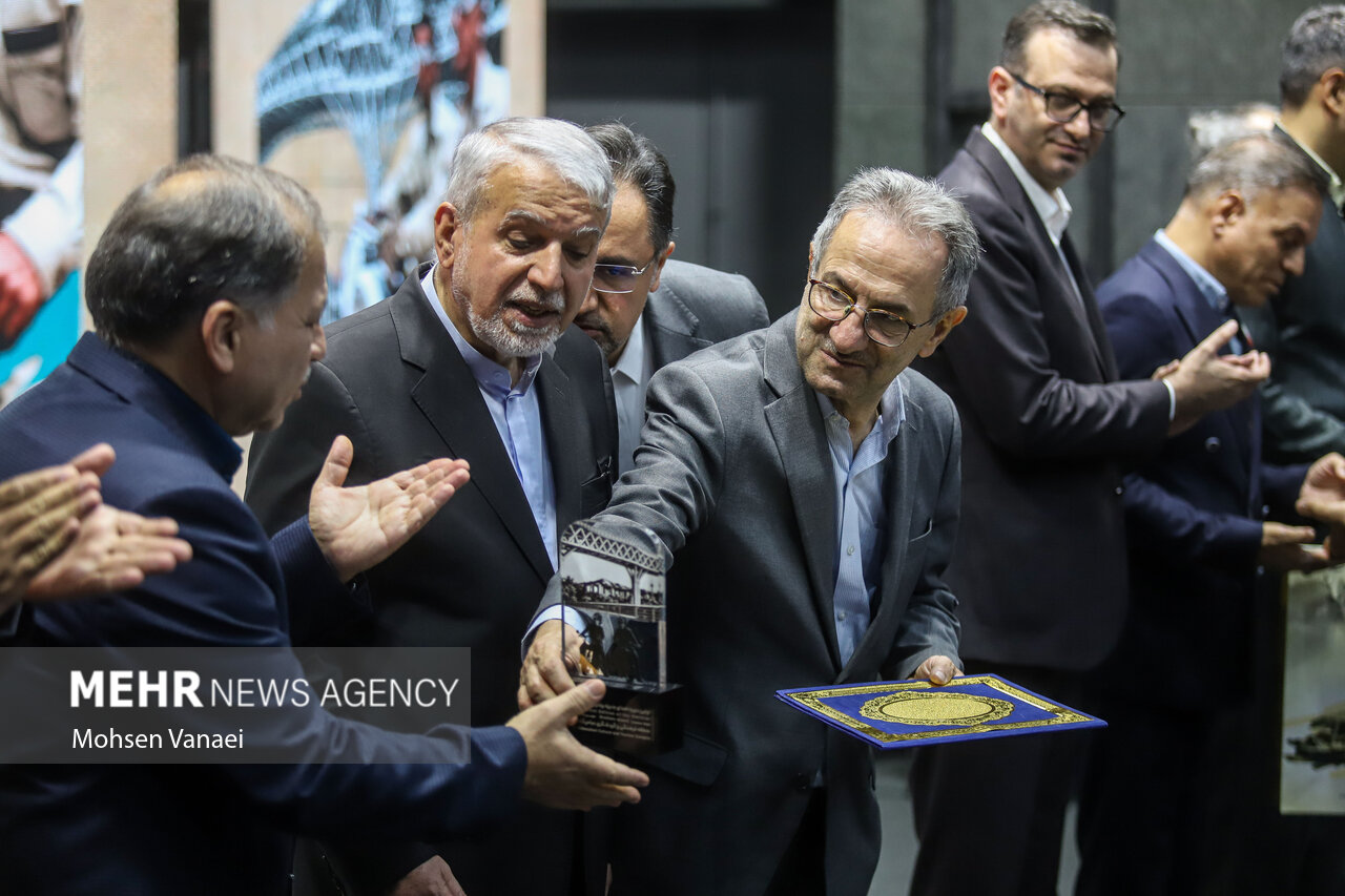 گرامیداشت روز جهانی گردشگری و هفته تهران