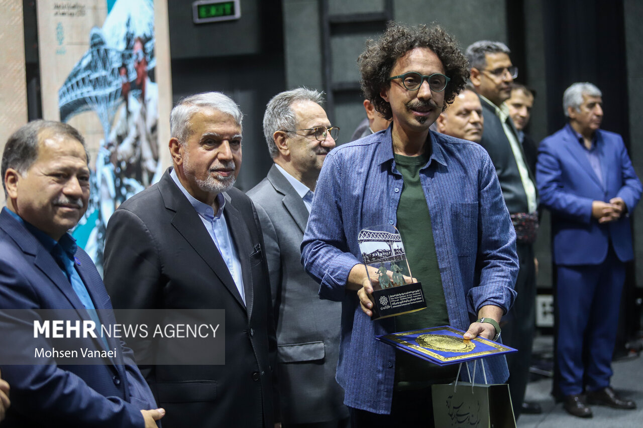 گرامیداشت روز جهانی گردشگری و هفته تهران