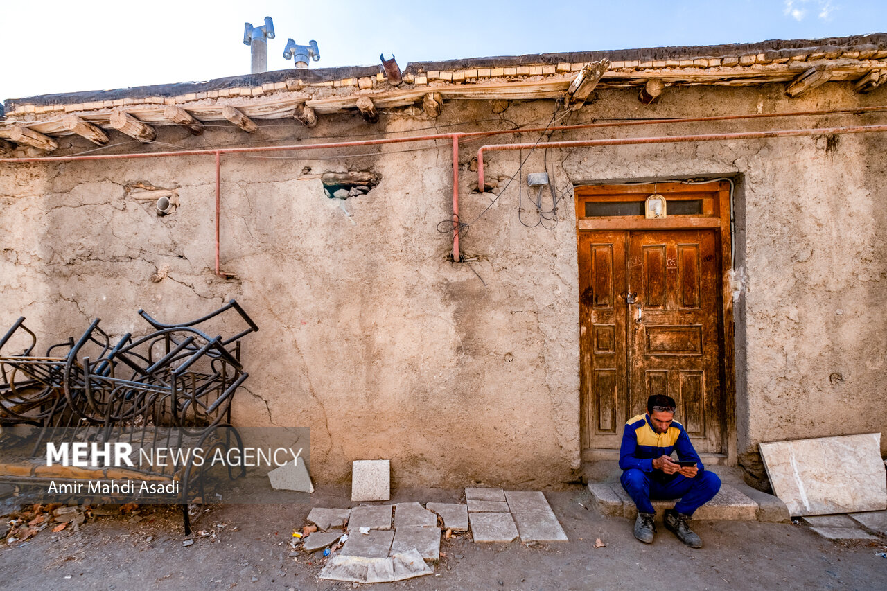روستایی پلکانی در دل کوه‌های خراسان