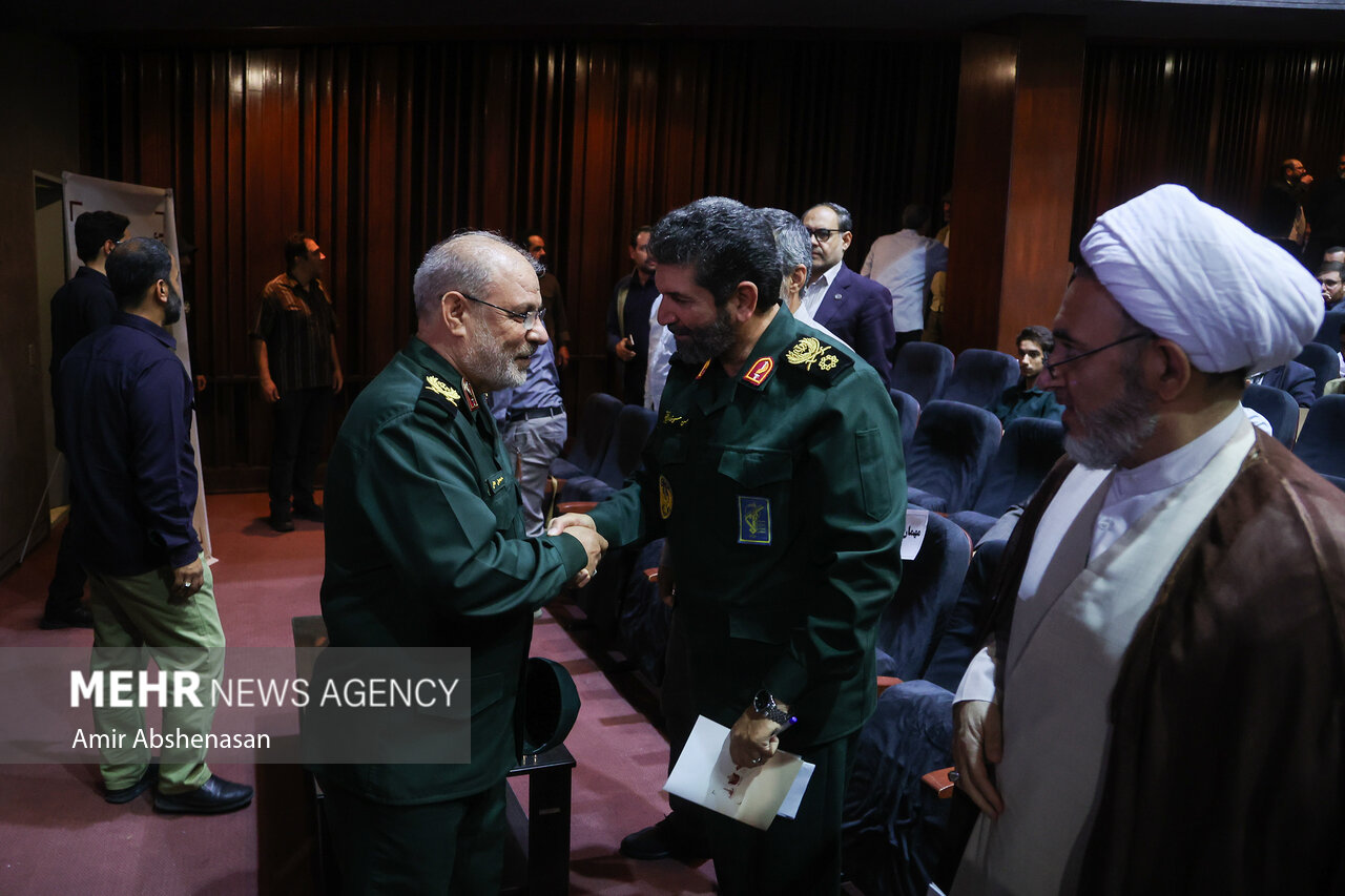 آیین رونمایی از آثار جدید نشر ۲۷ بعثت