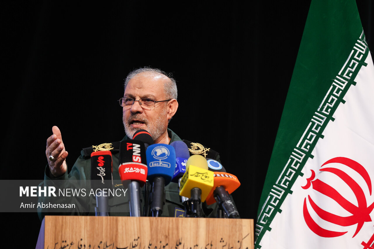 آیین رونمایی از آثار جدید نشر ۲۷ بعثت