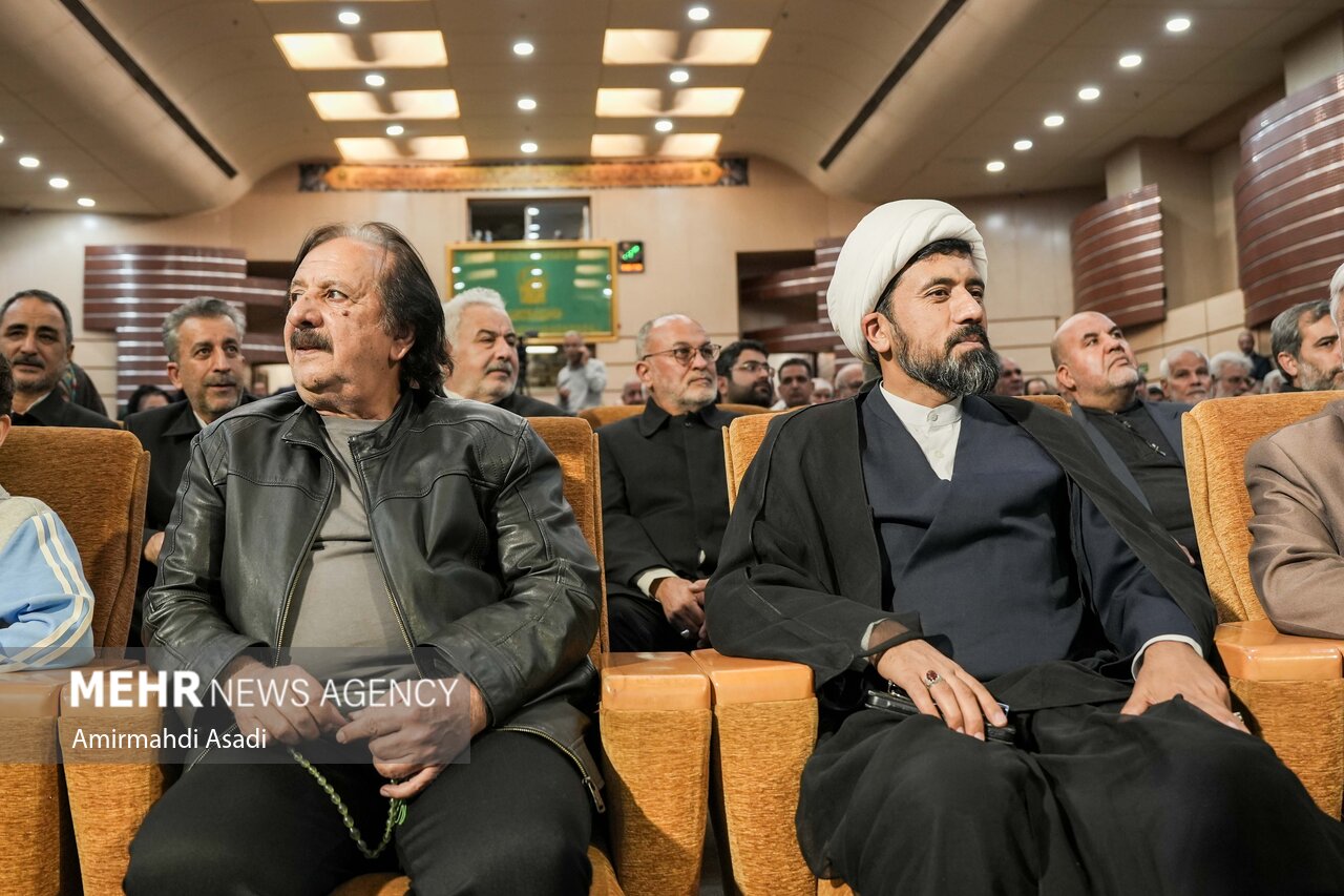 تجلیل از مجید مجیدی در جوار بارگاه منور رضوی