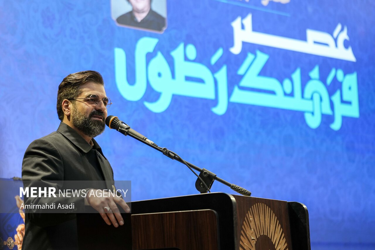 تجلیل از مجید مجیدی در جوار بارگاه منور رضوی