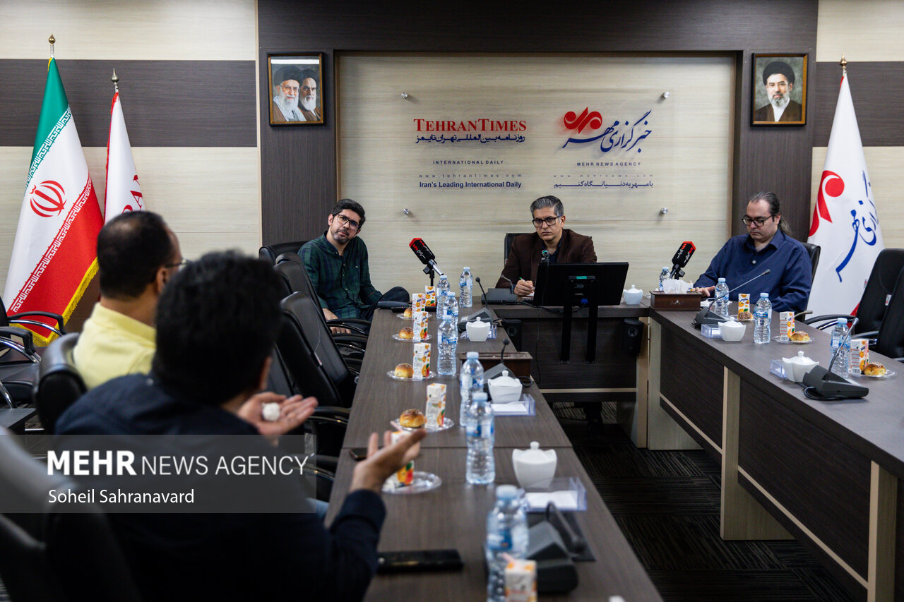 نشست «انتخابات میان‌دوره‌ای آمریکا؛ آزمون ترامپ و آینده قدرت در واشنگت