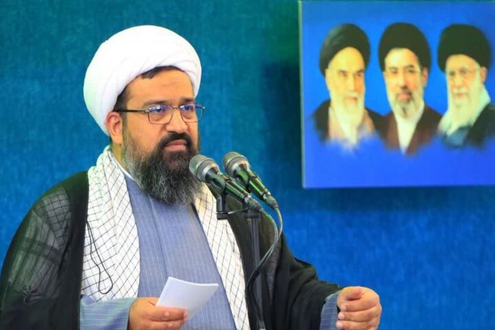 امامان جمعه البرز: جنگ‌طلب نیستیم اما تسلیم نمی‌شویم
