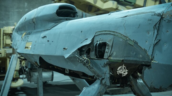 صور جديدة للطائرات المسيّرة الأميركية التي أسقطها الحرس الثوري