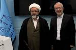 کیانی: شهرداری کرج خود را متعهد به قانون می‌داند