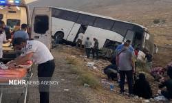 انحراف اتوبوس در گچساران ۴۴ مصدوم برجا گذاشت