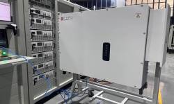 آغاز به کار نخستین کارخانه تولید اینورترهای صنعتی نیروگاههای خورشیدی آغاز به کار نخستین کارخانه تولید اینورترهای صنعتی نیروگاههای خورشیدی