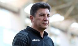 Ghalenoei remains Iran's football coach Ghalenoei remains Iran's football coach
