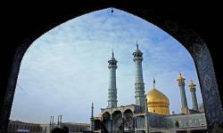 بسیج تمام ظرفیت حرم بانوی کرامت(س) برای خدمت به زائران اربعین بسیج تمام ظرفیت حرم بانوی کرامت(س) برای خدمت به زائران اربعین