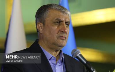 Iran not to hand over uranium or abandon enrichment