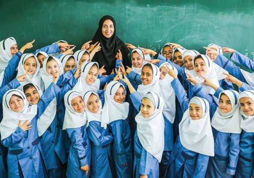 ترمیم معیشت در سنگر مدرسه / معلمان چشم انتظار دستمزدهای عدالت محور / آغاز بهار آموزش با اصلاح دستمزد ترمیم معیشت در سنگر مدرسه / معلمان چشم انتظار دستمزدهای عدالت محور / آغاز بهار آموزش با اصلاح دستمزد