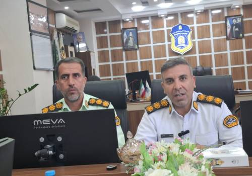 فرهنگسازی ترافیک با پشتیبانی رسانه ها / توقیف یکماهه در انتظار متخلفان / مقابله پلیس با مسدودسازی معابر و پیاده روها / «پلیس من» آماده خدمترسانی است فرهنگسازی ترافیک با پشتیبانی رسانه ها / توقیف یکماهه در انتظار متخلفان / مقابله پلیس با مسدودسازی معابر و پیاده روها / «پلیس من» آماده خدمترسانی است