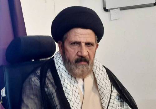 شکست دشمن با اتحاد و همدلی / مطالبه گر حقوق مردم هستیم / احیای منابع آبی فارس ضروری است